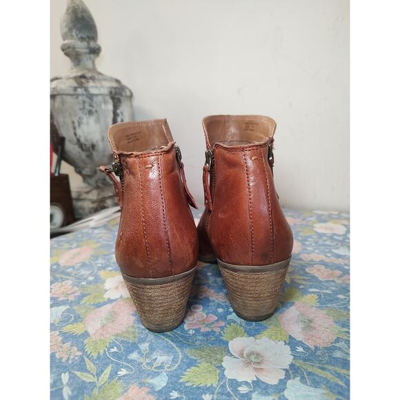 Frye Women's Ankle Boots Size 8.5M Cognac "Judith" Soft Leather Double Zip EUC - Picture 9 of 15